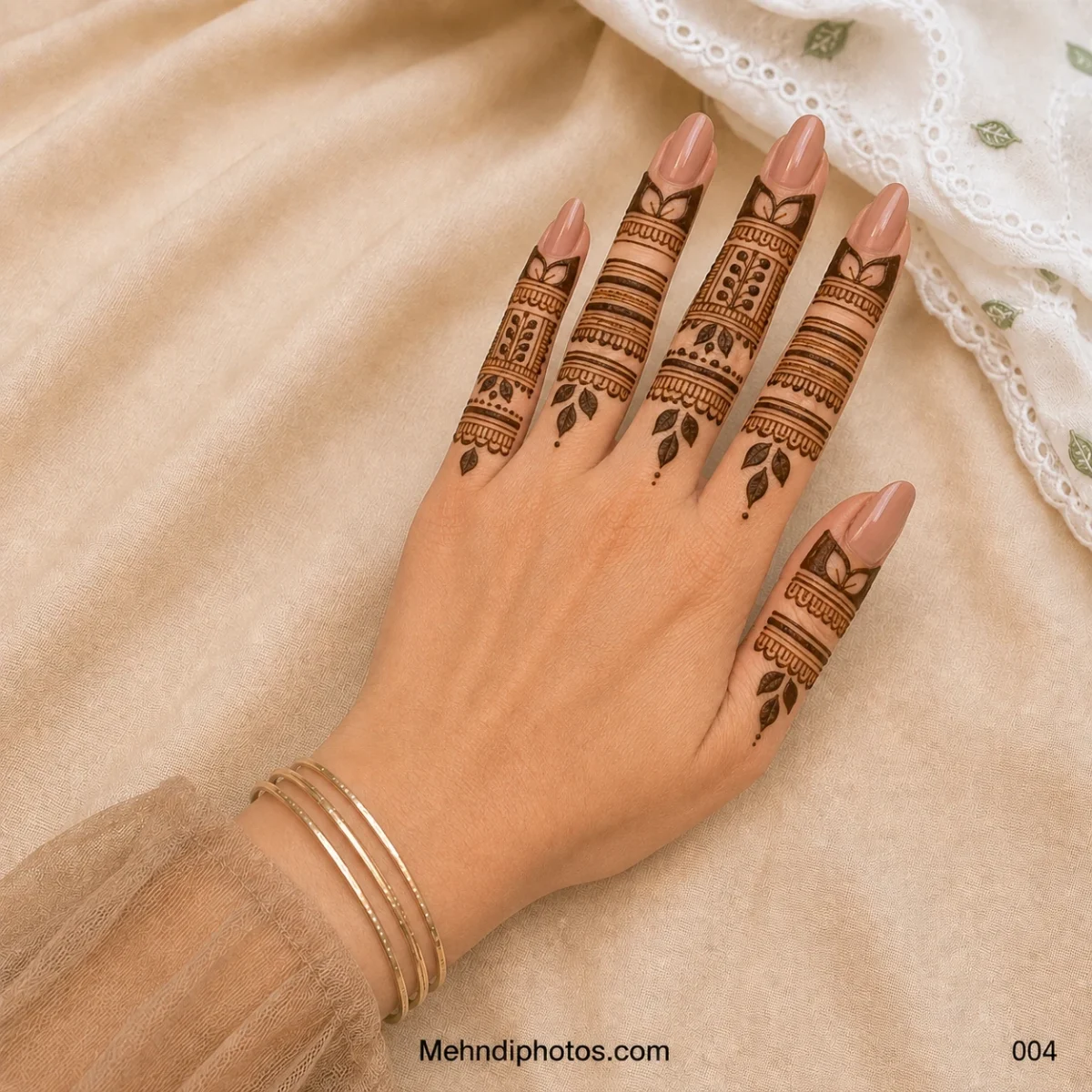 Diwali Mehndi Designs: Simple, Festive & Traditional Ideas